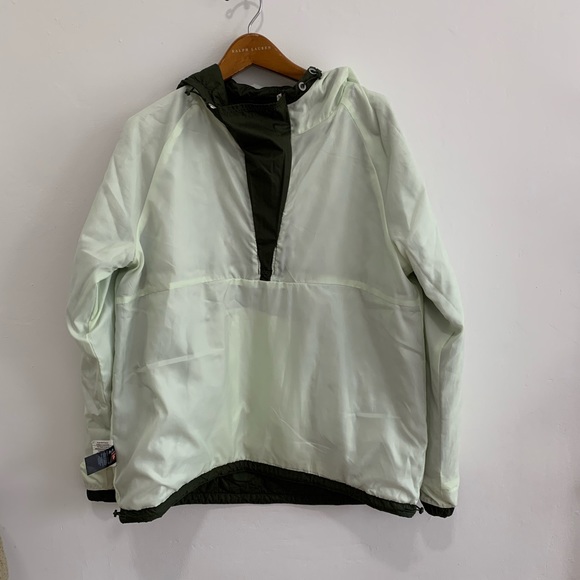 New Under Armour jacket - Picture 8 of 8